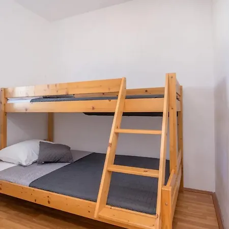 Apartment For Families With Children - 20987 Vir